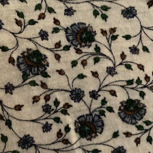 Floral t-shirt - Picture 3 of 3